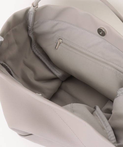 BONLECILL Marche(ボンルシールマルシェ)の「【BONLECILL Marche】《A4収納》ナローハンドルトートバッグ(トートバッグ・レディース・ブラック/グレー/アイボリー・FREE)」の22枚目の写真