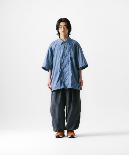 ANGLAN(アングラン)の「Nylon Tuck Belt String Balloon Pants - Grey(スウェットパンツ・メンズ・その他・ONE SIZE)」の4枚目の写真