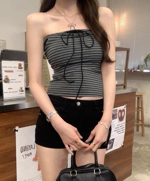 SHEPP（シープ）の「【26年春夏新作】カップ付きボーダー柄ストラップリボンビスチェ（チューブトップ・レディース・ホワイト/ブラウン/ブラック/グレー・F）」の13枚目の写真