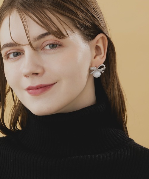 LA MUe(ラミュー)の「【LA MUe】ニッケルフリー リボン×パール ピアス(ピアス(両耳用)・レディース・シルバー/ゴールド・FREE)」の10枚目の写真