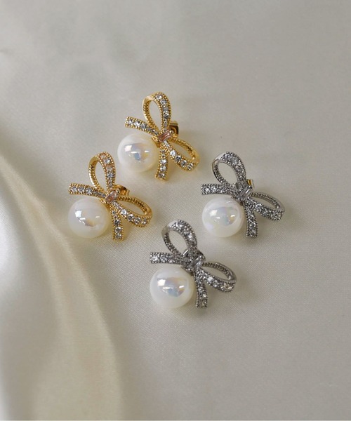 LA MUe(ラミュー)の「【LA MUe】ニッケルフリー リボン×パール ピアス(ピアス(両耳用)・レディース・シルバー/ゴールド・FREE)」の16枚目の写真