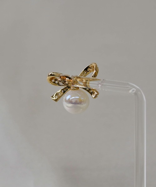 LA MUe(ラミュー)の「【LA MUe】ニッケルフリー リボン×パール ピアス(ピアス(両耳用)・レディース・シルバー/ゴールド・FREE)」の19枚目の写真