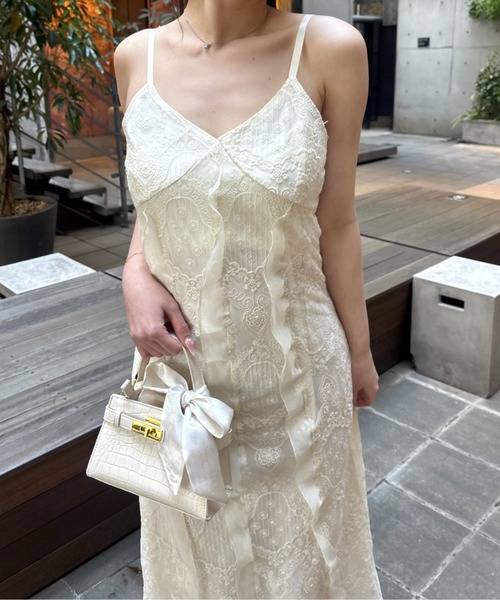 Mejoul(メジュール)の「【2026春夏新作】総レース ニュアンスVネック キャミロングワンピース(ワンピース・レディース・ホワイト・F)」の9枚目の写真
