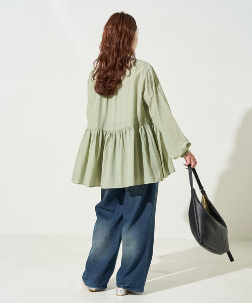 FREAK'S STORE(フリークスストア)の「限定展開 シアー ボイル フロント ボタン ギャザー ブラウス(シャツ/ブラウス・レディース・ブラウン/イエロー/オフホワイト/ブラック/ブルーグリーン/ライトブルー・フリ-)」の22枚目の写真