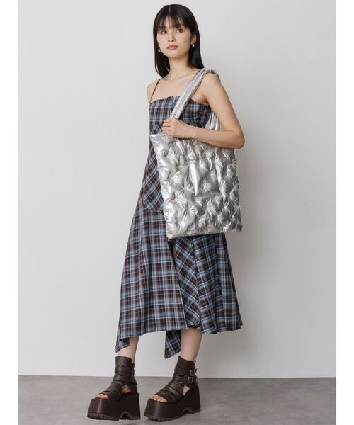 MURUA（ムルーア）の「キルティングライクトートバッグ【推し活バッグ】（トートバッグ・レディース・シルバー/ブルー/ゴールド系その他2/ブラック・FREE）」の13枚目の写真