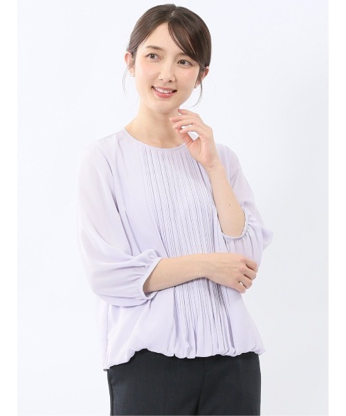 m.f.editorial（エムエフエディトリアル）の「【オフィス 綺麗目 裏地付き】m.f.エディトリアル レディース 消しプリーツ 7分袖 プルオーバー ブラウス（シャツ/ブラウス・レディース・ネイビー/パープル系その他/アイボリー・LARGE/MEDIUM）」の3枚目の写真