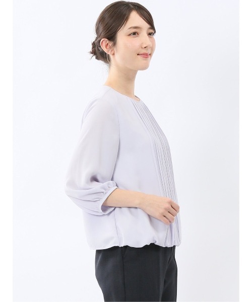 m.f.editorial（エムエフエディトリアル）の「【オフィス 綺麗目 裏地付き】m.f.エディトリアル レディース 消しプリーツ 7分袖 プルオーバー ブラウス（シャツ/ブラウス・レディース・ネイビー/パープル系その他/アイボリー・LARGE/MEDIUM）」の9枚目の写真