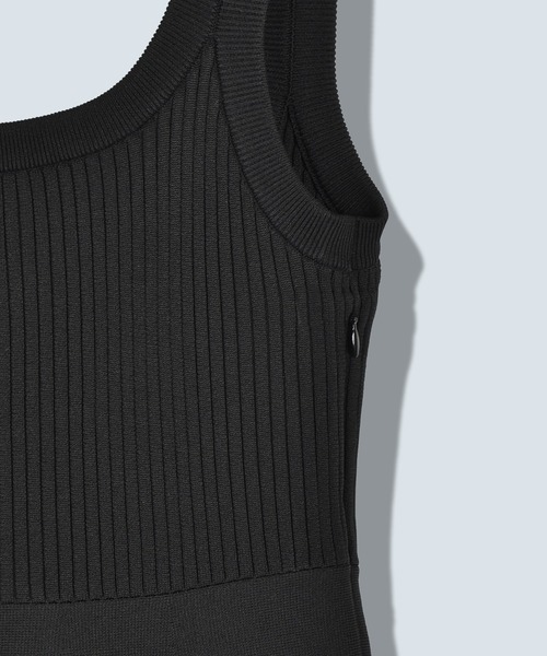 OMMO(オーエムエムオー)の「BODER KNIT SQUARE TANK OP(ワンピース・レディース・ホワイト/ピンク/ターコイズブルー・36/38)」の14枚目の写真