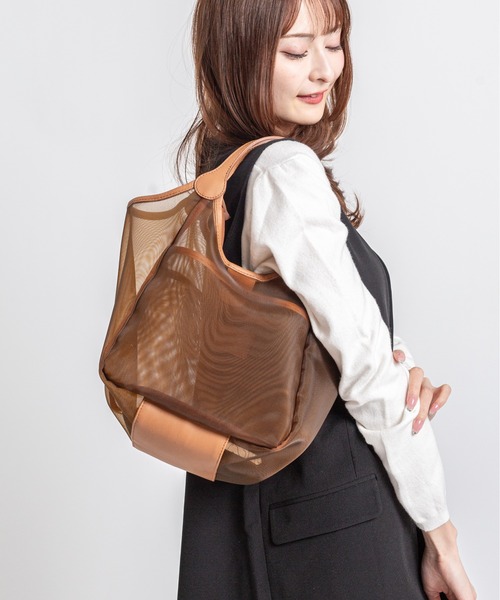 marco masi(マルコマージ)の「【MARCO MASI/マルコ・マージ】チュールバッグ トートバッグ(トートバッグ・レディース・ブラウン/ネイビー/ブラック・FREE)」の2枚目の写真