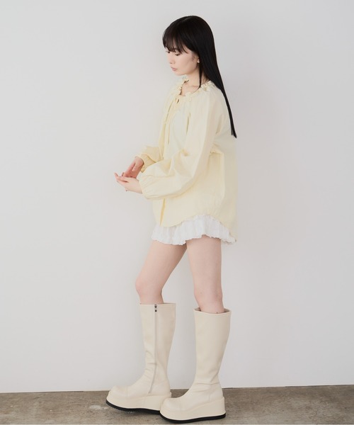 ROOPTOKYO(ループトウキョウ)の「フリルギャザーネック シャツブラウス(シャツ/ブラウス・レディース・ホワイト/ピンク/イエロー/ライトブルー・FREE)」の5枚目の写真