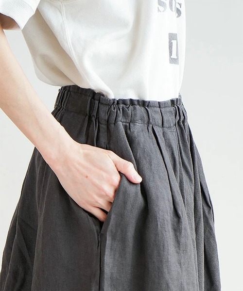 solamonat poche(ソラモナポッシェ)の「リネンキャンバスキュロット(その他パンツ・レディース・オフホワイト/チャコール/ブラック/ベージュ・2)」の18枚目の写真