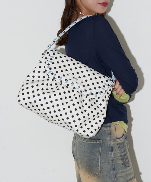 CIAOPANIC（チャオパニック）の「【WEB限定】【GRAIN】ステッチ水玉ボストンバッグ（ボストンバッグ・レディース・ホワイト/ブラック・FREE）」の4枚目の写真