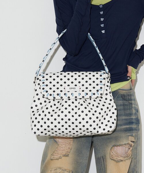 CIAOPANIC（チャオパニック）の「【WEB限定】【GRAIN】ステッチ水玉ボストンバッグ（ボストンバッグ・レディース・ホワイト/ブラック・FREE）」の5枚目の写真