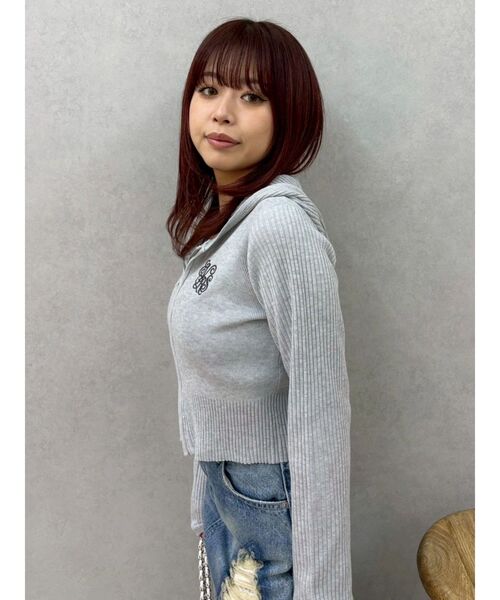 EVRIS（エヴリス）の「ワンポイントジップアップニットフーディー（ニット/セーター・レディース・ブラック/グレー/ブルー・FREE）」の12枚目の写真