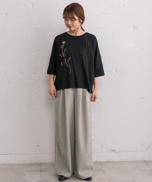 POU DOU DOU（プードゥドゥ）の「ダンシングフラワー刺繍ドルマントップス（Tシャツ/カットソー・レディース・オートミール/ピンク/ブラック・3）」の18枚目の写真