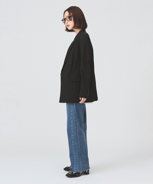 Ray BEAMS(レイビームス)の「【7/31再値下げ】ソフトクリンクル 4ボタン ダブル ジャケット | 新生活・通勤・通学・オフィスカジュアル・オンオフ兼用・好印象コーデ(テーラードジャケット・レディース・ブラック/ベージュ・1/0)」の4枚目の写真