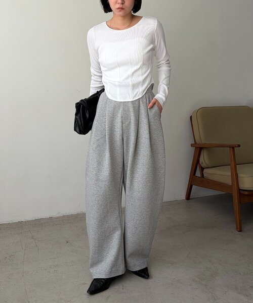 CAPRICIEUX LE'MAGE（カプリシューレマージュ）の「ダンボールカーブパンツ（その他パンツ・レディース・グレー/オフホワイト・36/38）」の13枚目の写真