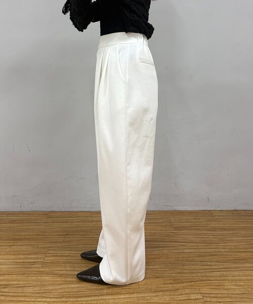 CAPRICIEUX LE'MAGE（カプリシューレマージュ）の「ダンボールカーブパンツ（その他パンツ・レディース・グレー/オフホワイト・36/38）」の9枚目の写真