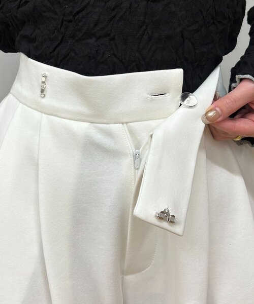 CAPRICIEUX LE'MAGE（カプリシューレマージュ）の「ダンボールカーブパンツ（その他パンツ・レディース・グレー/オフホワイト・36/38）」の4枚目の写真