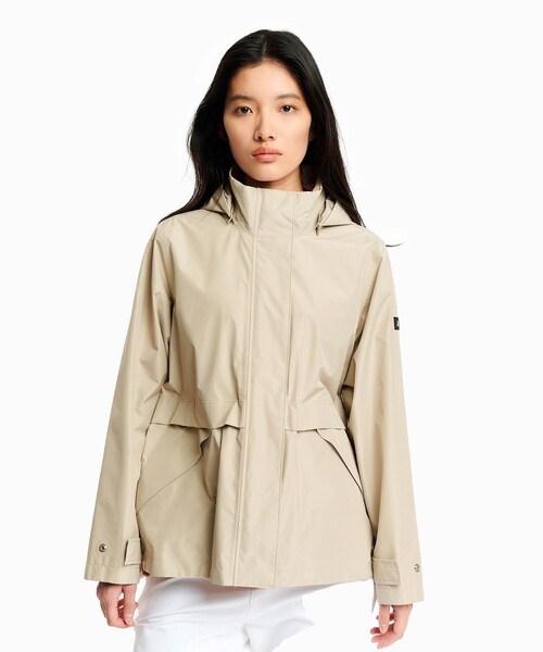 AIGLE(エーグル)の「GORE-TEX ゴアテックス 防水 透湿 防風 2レイヤー ミドル丈ジャケット / フード取り外し可(マウンテンパーカー・レディース・ブラック/ベージュ・38/40/36)」の15枚目の写真