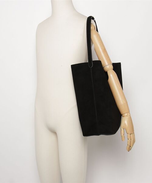 rehacer(レアセル)の「rehacer : Leather One Shoulder Bag / レザー ワンショルダー バッグ(ショルダーバッグ・レディース・キャメル/ブラック・FREE)」の8枚目の写真