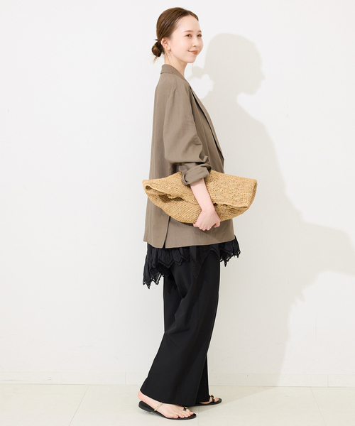 SLOBE IENA(スローブイエナ)の「《36.38サイズ展開》リネンレーヨンシングルテーラードジャケット(テーラードジャケット・レディース・ブラウン/ベージュ・38/36)」の12枚目の写真