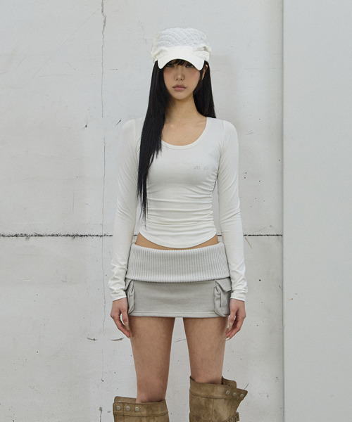 41PRAY(サイルプレイ)の「Shirring Long Sleeve Tee / Ivory(Tシャツ/カットソー・レディース・アイボリー・OS)」の2枚目の写真