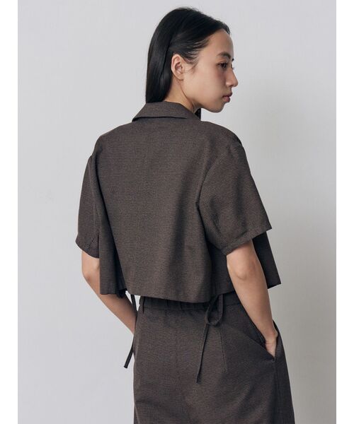 MURUA（ムルーア）の「【セットアップ対応】メッシュショートシャツジャケット　夏服（テーラードジャケット・レディース・ブラウン/ブラック/アイボリー/グレー・FREE）」の10枚目の写真