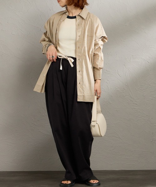 DANTON（ダントン）の「[DANTON/ダントン] チノクロス ルーズタックパンツ（その他パンツ・レディース・キナリ/ブラック・36）」の4枚目の写真