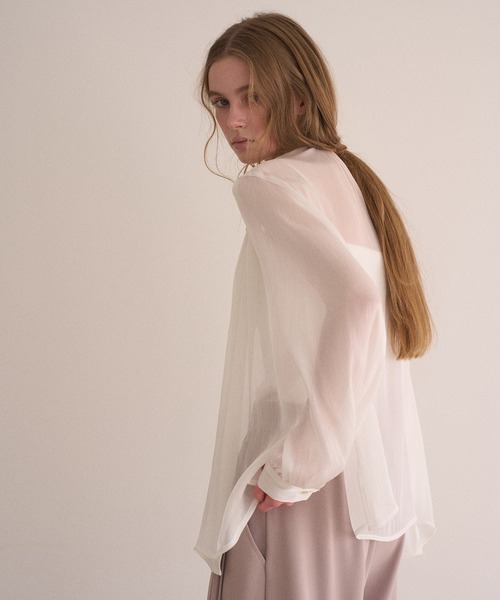 MIELI INVARIANT（ミエリインヴァリアント）の「Sheer Washer Blouse（シャツ/ブラウス・レディース・ブラック/ホワイト・FREE）」の5枚目の写真