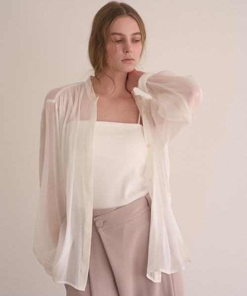 MIELI INVARIANT（ミエリインヴァリアント）の「Sheer Washer Blouse（シャツ/ブラウス・レディース・ブラック/ホワイト・FREE）」の4枚目の写真
