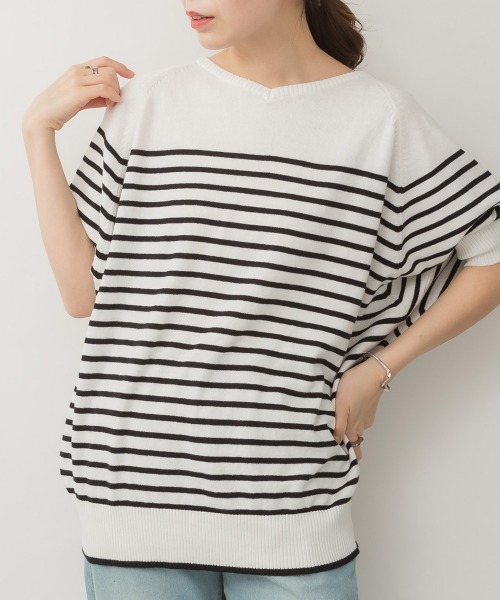 aity(アイティ)の「M-5L パネルボーダードルマンニット(Tシャツ/カットソー・レディース・ホワイト系/ネイビー系/ブラック系・M~L/4L~5L/LL~3L)」の2枚目の写真