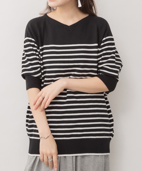 aity(アイティ)の「M-5L パネルボーダードルマンニット(Tシャツ/カットソー・レディース・ホワイト系/ネイビー系/ブラック系・M~L/4L~5L/LL~3L)」の3枚目の写真