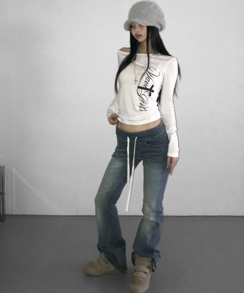 THEAIRTOWN(ジエアタウン)の「side cross unbal top(Tシャツ/カットソー・レディース・ホワイト・FREE)」の2枚目の写真