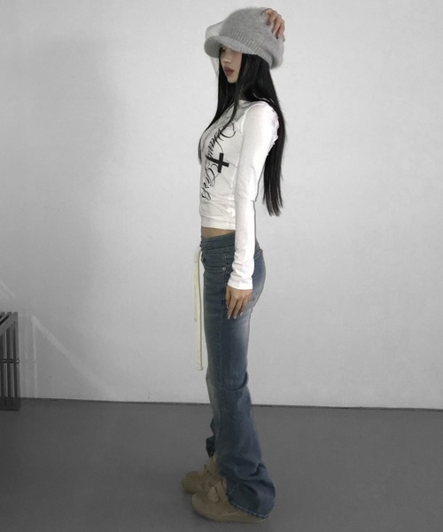 THEAIRTOWN(ジエアタウン)の「side cross unbal top(Tシャツ/カットソー・レディース・ホワイト・FREE)」の4枚目の写真