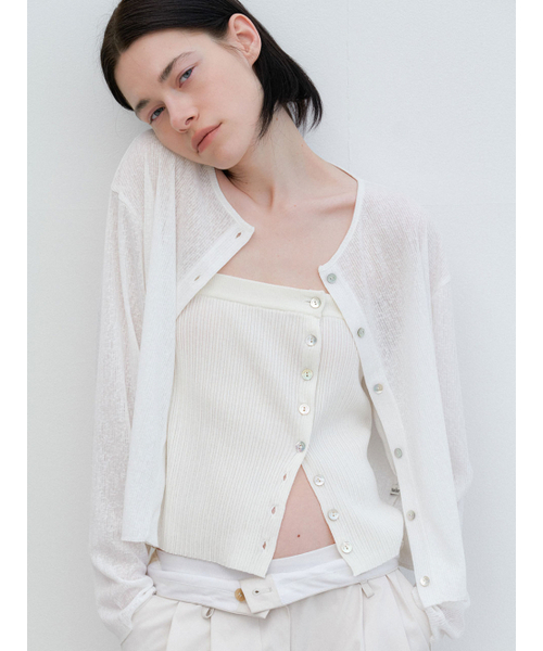 ATELIER NAIN(アトリエナイン)の「AN LOOSE FIT SEMI CROP CARDIGAN (T-7158)(カーディガン/ボレロ・レディース・ヘザーグレー/ホワイト・FREE)」の4枚目の写真