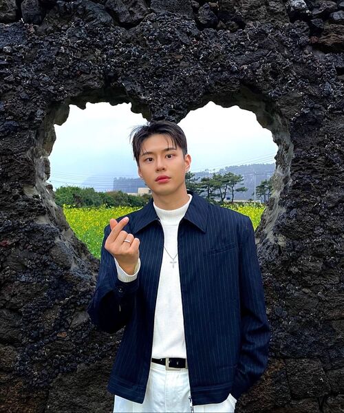 DRAW FIT（ドローフィット）の「ピンストライプクロップブルゾンジャケット[DARK NAVY]（ブルゾン・メンズ・その他・M/L/XL）」の5枚目の写真