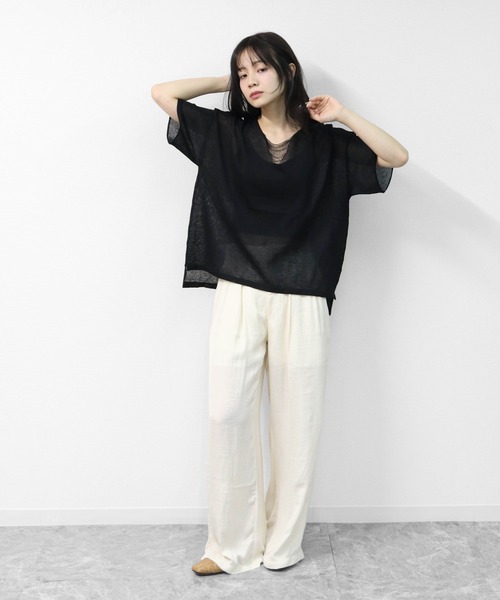 THE CELL.(ザセルドット)の「リネン混 ドライタッチシアー ダメージデザインニット LINEN-BLEND HIGH-TWIST SHEER DISTRESSED KNIT(ニット/セーター・レディース・ベージュ/ブラック/ネイビー・FREE)」の19枚目の写真