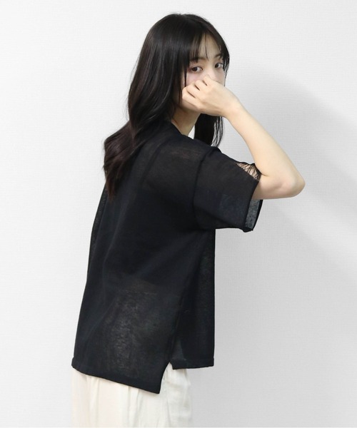 THE CELL.(ザセルドット)の「リネン混 ドライタッチシアー ダメージデザインニット LINEN-BLEND HIGH-TWIST SHEER DISTRESSED KNIT(ニット/セーター・レディース・ベージュ/ブラック/ネイビー・FREE)」の16枚目の写真