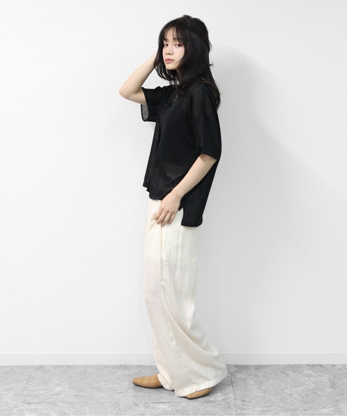 THE CELL.(ザセルドット)の「リネン混 ドライタッチシアー ダメージデザインニット LINEN-BLEND HIGH-TWIST SHEER DISTRESSED KNIT(ニット/セーター・レディース・ベージュ/ブラック/ネイビー・FREE)」の20枚目の写真