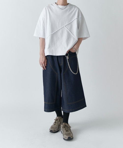 Lui's（ルイス）の「【Neucon】DOUBLE KNEE WIDE DENIM SHORTS / ダブルニーワイドデニムジョーツ（デニムパンツ・メンズ・インディゴブルー/ブラック・1/2）」の20枚目の写真