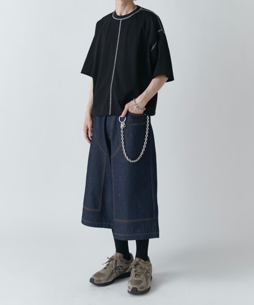 Lui's(ルイス)の「【Neucon】DOUBLE KNEE WIDE DENIM SHORTS / ダブルニーワイドデニムジョーツ(デニムパンツ・メンズ・インディゴブルー/ブラック・1/2)」の22枚目の写真
