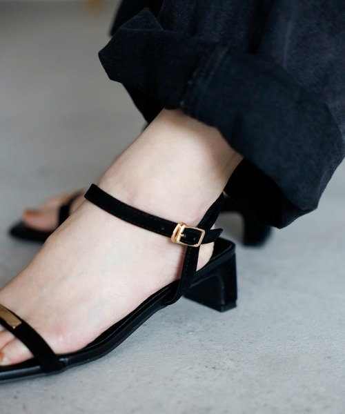 Bonjour Sagan(ボンジュールサガン)の「ゴールドバーサンダル(サンダル・レディース・ベージュ/ブラック・L/M/S)」の17枚目の写真