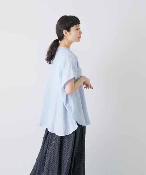 かぐれ(カグレ)の「リネンWポケットフレンチシャツ(シャツ/ブラウス・レディース・オフホワイト/ライトブルー/ロイヤルブルー・FREE)」の3枚目の写真