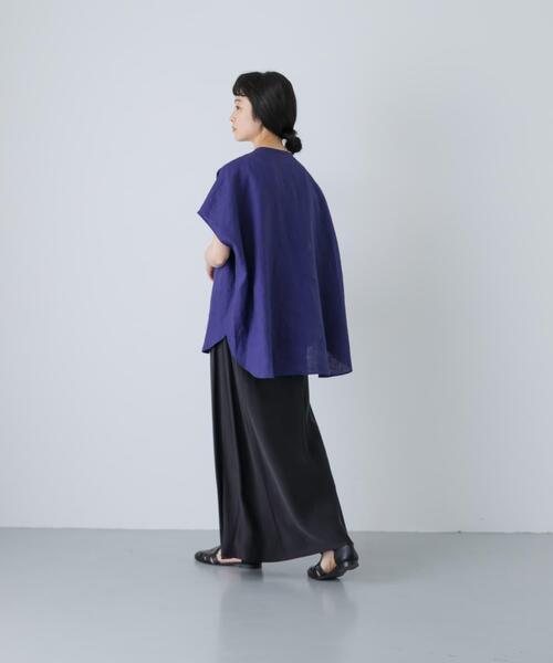 かぐれ(カグレ)の「リネンWポケットフレンチシャツ(シャツ/ブラウス・レディース・オフホワイト/ライトブルー/ロイヤルブルー/ブラック・FREE)」の7枚目の写真
