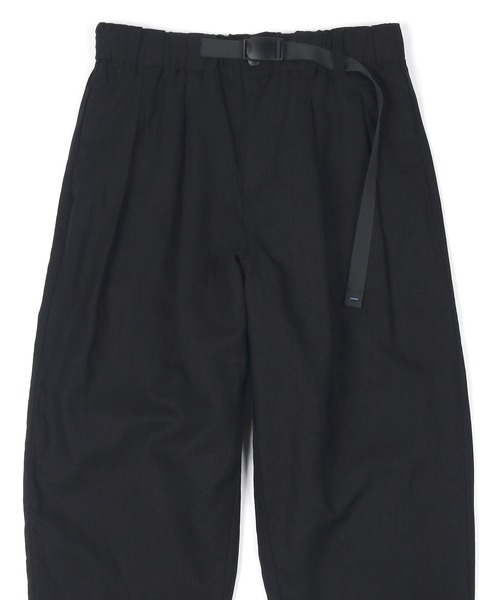 LANVIN en Bleu(ランバンオンブルー)の「リネンブレンド テーパード ワイドパンツ(スラックス・メンズ・ベージュ/ネイビー/ブラック・52/50/48/46)」の18枚目の写真