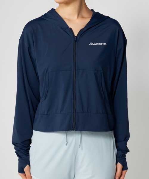 Kappa(カッパ)の「超冷感ショート丈パーカー(パーカー・レディース・ネイビー/ライトグレー/オフホワイト・MEDIUM/X-LARGE/LARGE)」の21枚目の写真
