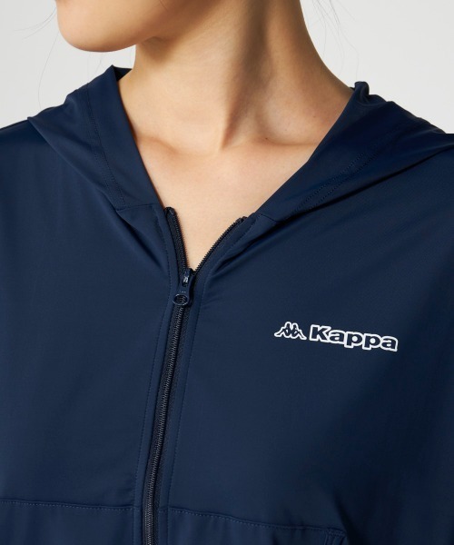 Kappa(カッパ)の「超冷感ショート丈パーカー(パーカー・レディース・ネイビー/ライトグレー/オフホワイト・MEDIUM/X-LARGE/LARGE)」の4枚目の写真