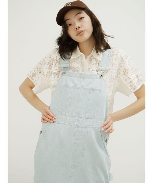 FIKA.(フィーカ)の「Front pocket denim jumper skirt(ジャンパースカート・レディース・ネイビー/ブルー系その他・FREE)」の3枚目の写真