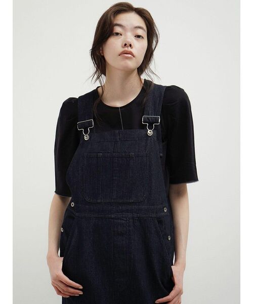 FIKA.(フィーカ)の「Front pocket denim jumper skirt(ジャンパースカート・レディース・ネイビー/ブルー系その他・FREE)」の20枚目の写真